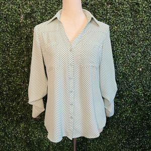Express Original Fit The Convertible Sleeve Shirt Green Polkadot Size S